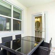 8912 Amazing 6BD Home