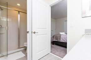 8912 Amazing 6BD Home