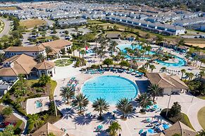 8912 Amazing 6BD Home