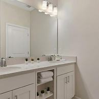 3120 Unit 406 Stunning 2B Apartment