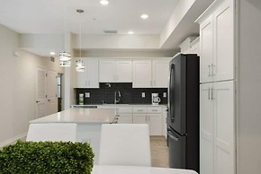 3120 Unit 406 Stunning 2B Apartment