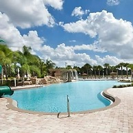 9004 Amazing 5BD With Pool