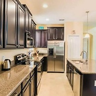 9004 Amazing 5BD With Pool