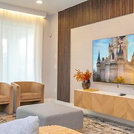 7650 Spacious House With 6BD