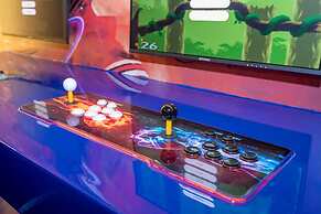 7650 Spacious House With 6BD