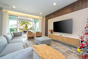 7650 Spacious House With 6BD