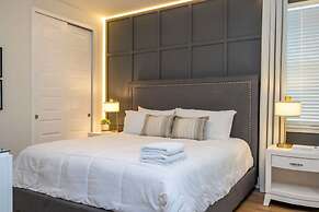 7650 Spacious House With 6BD