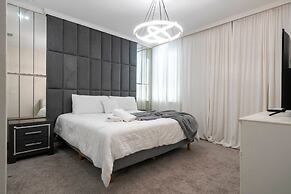 9012 Magical Home 5BD With Flowrider Surf Clubhouse