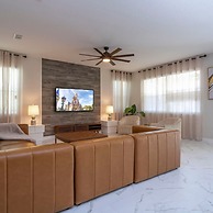 9012 Magical Home 5BD With Flowrider Surf Clubhouse