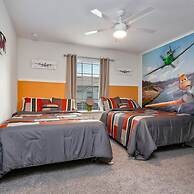 3083 Awesome 4BD Fantastic Club House