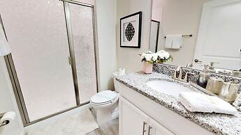 3083 Awesome 4BD Fantastic Club House