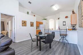 133 Beautiful 5BD Home With Lake View