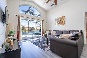 133 Beautiful 5BD Home With Lake View