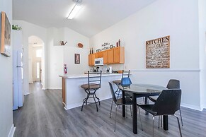 133 Beautiful 5BD Home With Lake View