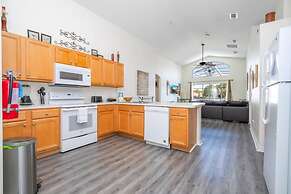 133 Beautiful 5BD Home With Lake View