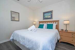 133 Beautiful 5BD Home With Lake View