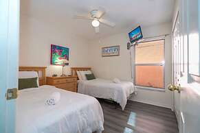 133 Beautiful 5BD Home With Lake View