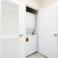 4721 Unit 105 Stunning Apartment 2BD