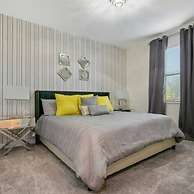 2901 Amazing 8BD Cinema and Game Room