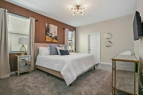 2901 Amazing 8BD Cinema and Game Room