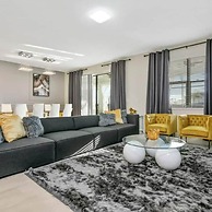 2901 Amazing 8BD Cinema and Game Room