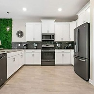 2901 Amazing 8BD Cinema and Game Room