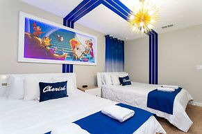 8950 Amazing 5BD Home With Pool