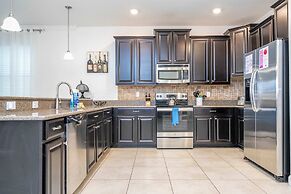 1400 Stunning 8BD With Amazing Game Room