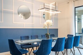 1400 Stunning 8BD With Amazing Game Room