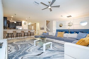 1400 Stunning 8BD With Amazing Game Room