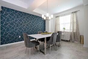 3191 Unit 207 Stunning 2B Apartment