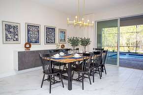 4577 Stunning 7BD Home