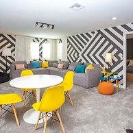 4577 Stunning 7BD Home