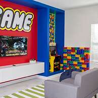 4577 Stunning 7BD Home