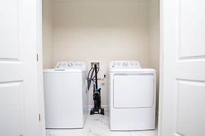 4577 Stunning 7BD Home