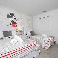 2941 Modern 4BD at Storey Lake