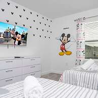 2941 Modern 4BD at Storey Lake