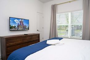 2681 Stunning 4BD Home Perfect For Your Family