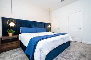 2681 Stunning 4BD Home Perfect For Your Family