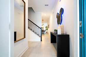 2681 Stunning 4BD Home Perfect For Your Family