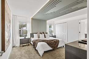 2464 Awesome 4BD Townhouse Located at Storey Lake