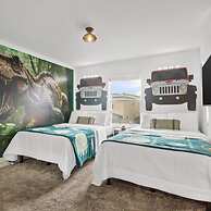 2464 Awesome 4BD Townhouse Located at Storey Lake