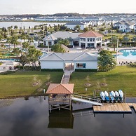 2464 Awesome 4BD Townhouse Located at Storey Lake