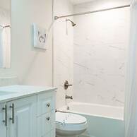 4449 Lovely 5BD For Your Family