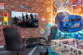 3961 Luxury 7BD Home