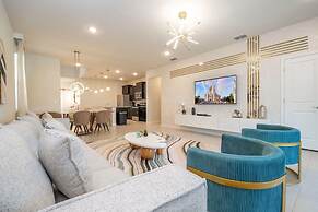 3961 Luxury 7BD Home