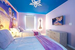 3961 Luxury 7BD Home