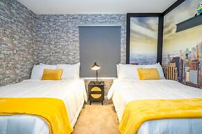 3961 Luxury 7BD Home