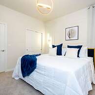 3961 Luxury 7BD Home