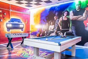 3961 Luxury 7BD Home